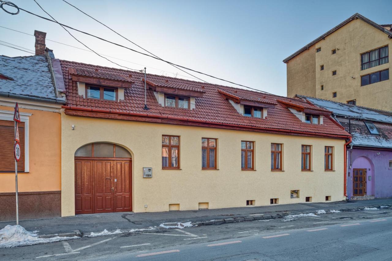 T House Apartment Sibiu Exterior photo